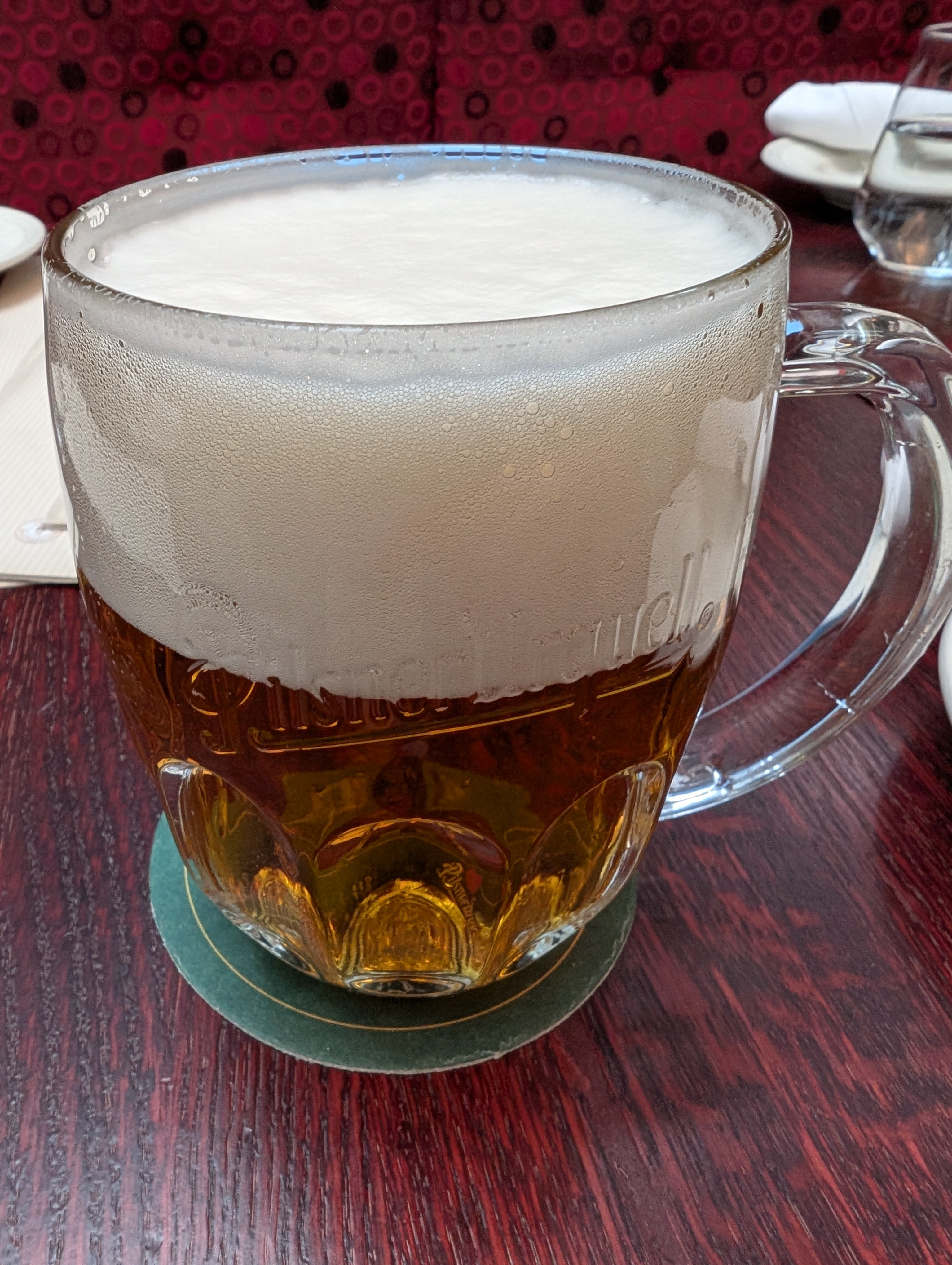 Nejlépe hodnocená fotka: Pilsner Urquell 12